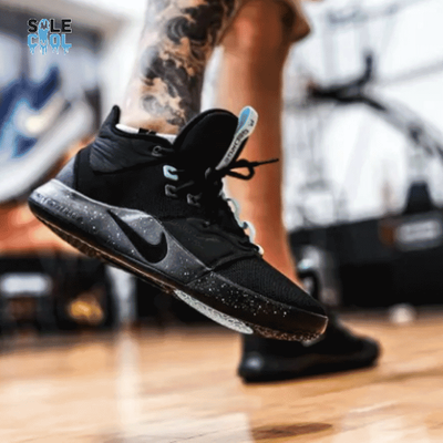black and aqua nike shoes
